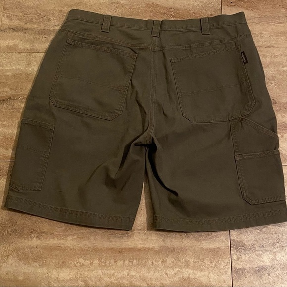 Wolverine Carpenter Shorts Mens 40 Olive Green Casual Bermuda Workwear - Picture 6 of 12